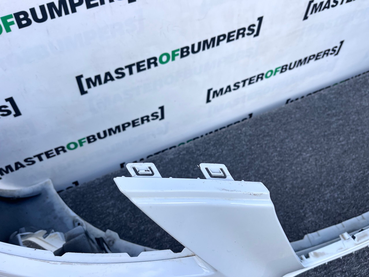 Audi A3 S-line Hatchback 5 Door 2009-2012 Front Bumper No Pdc Genuine [a963]