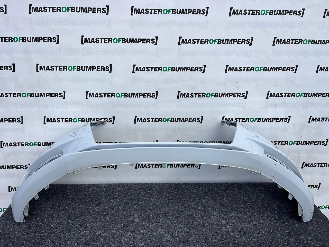 Audi A3 Se Sportback 8v Facelift 2016-19 Front Bumper No Pdc Jets Genuine [a971]