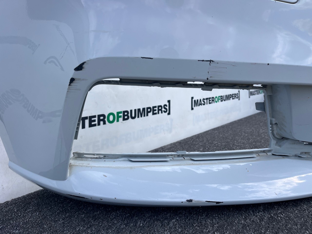 Audi A3 Se Sportback 8v Facelift 2016-19 Front Bumper No Pdc Jets Genuine [a971]