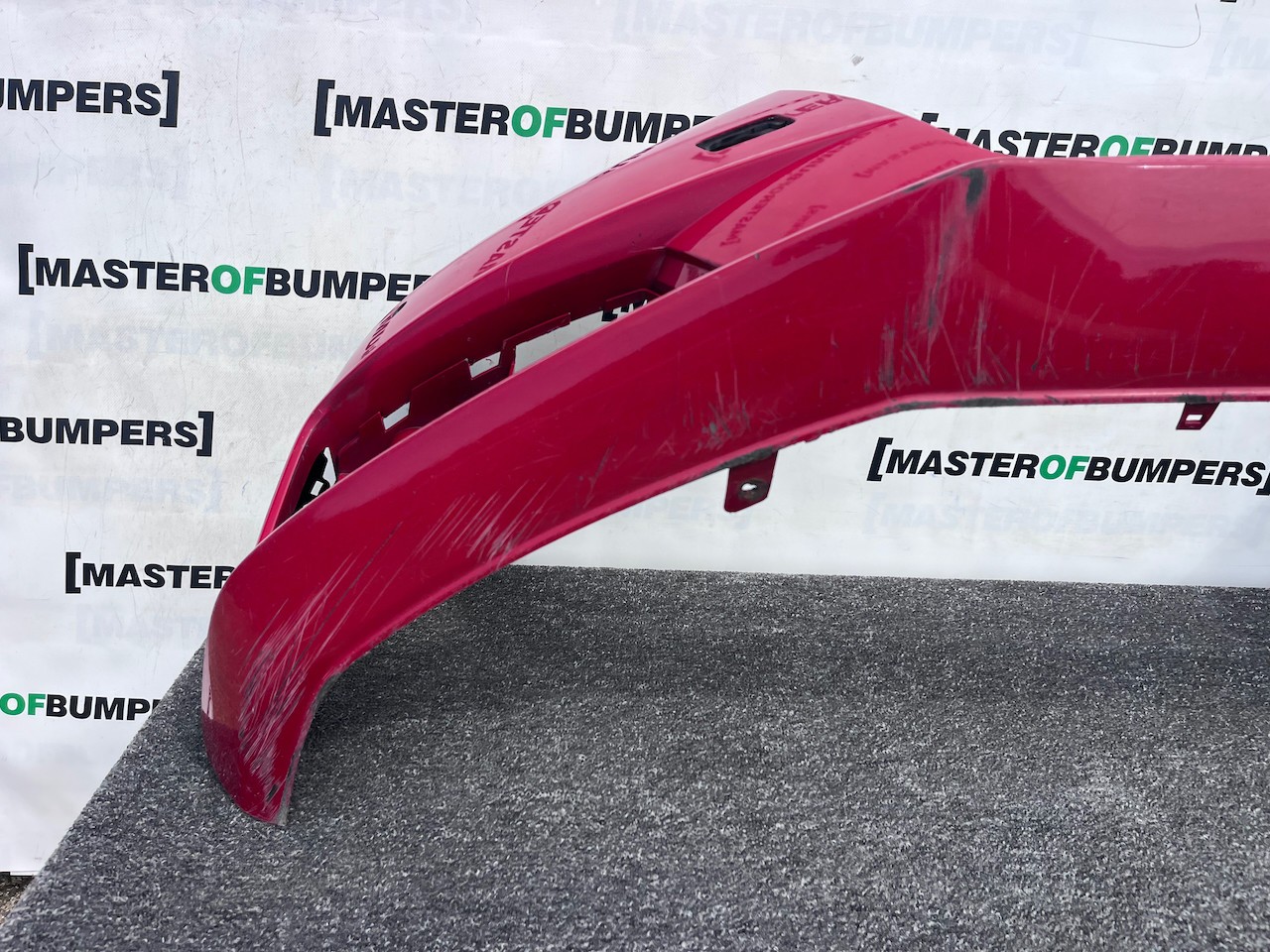 Audi A4 Se Saloon Estate B9 2016-2019 Front Bumper 4 Pdc Genuine [a984]