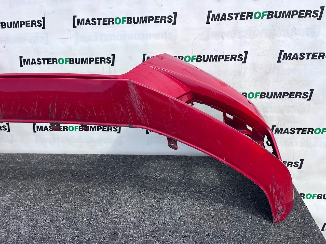 Audi A4 Se Saloon Estate B9 2016-2019 Front Bumper 4 Pdc Genuine [a984]