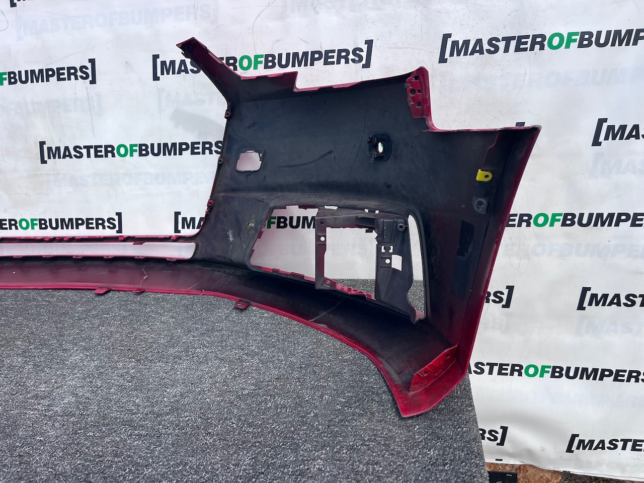 Audi A4 Se Saloon Estate B9 2016-2019 Front Bumper 4 Pdc Genuine [a984]