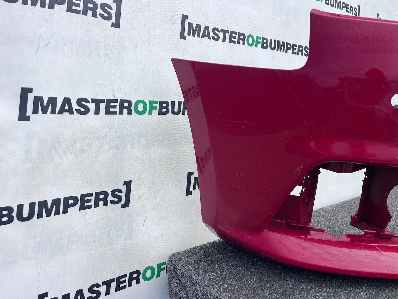 Audi A4 Se Saloon Estate B9 2016-2019 Front Bumper 4 Pdc Genuine [a984]