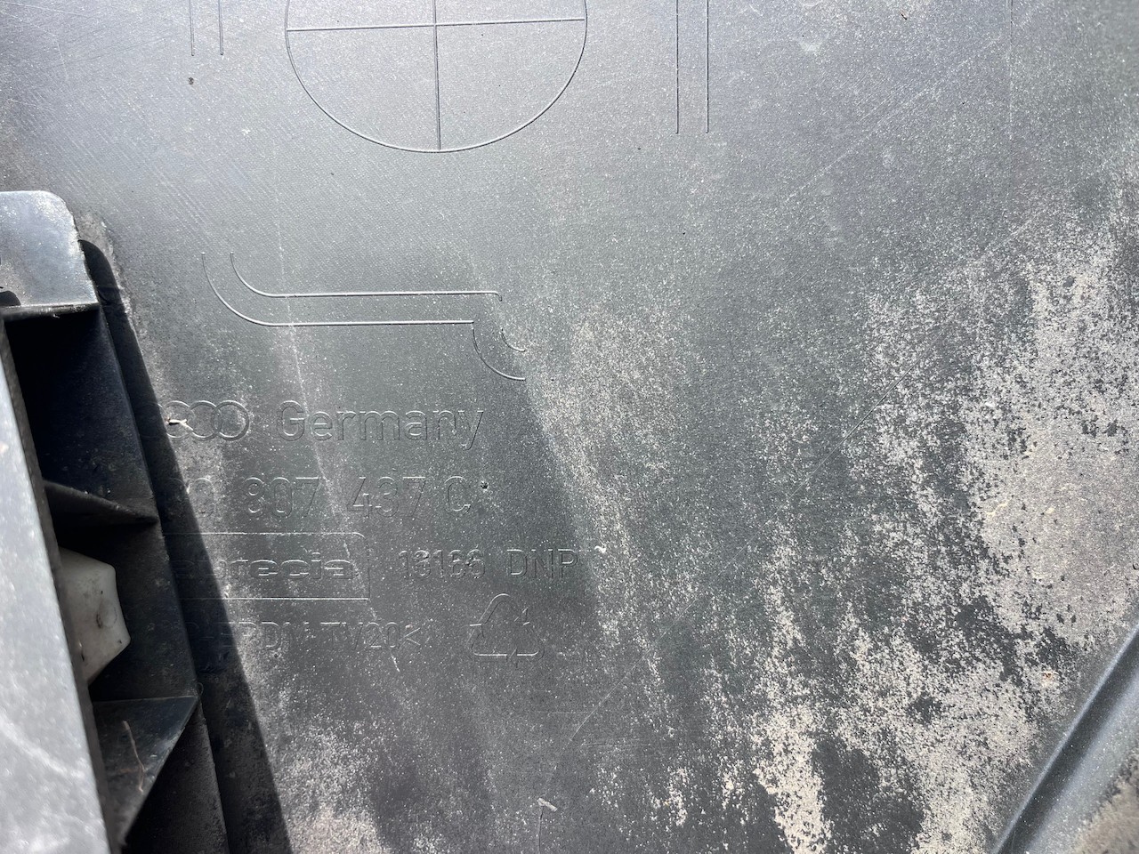 Audi A6 S Sline S6 Saloon Avant 2012-2014 Front Bumper 4 Pdc Jets Genuine [a973]