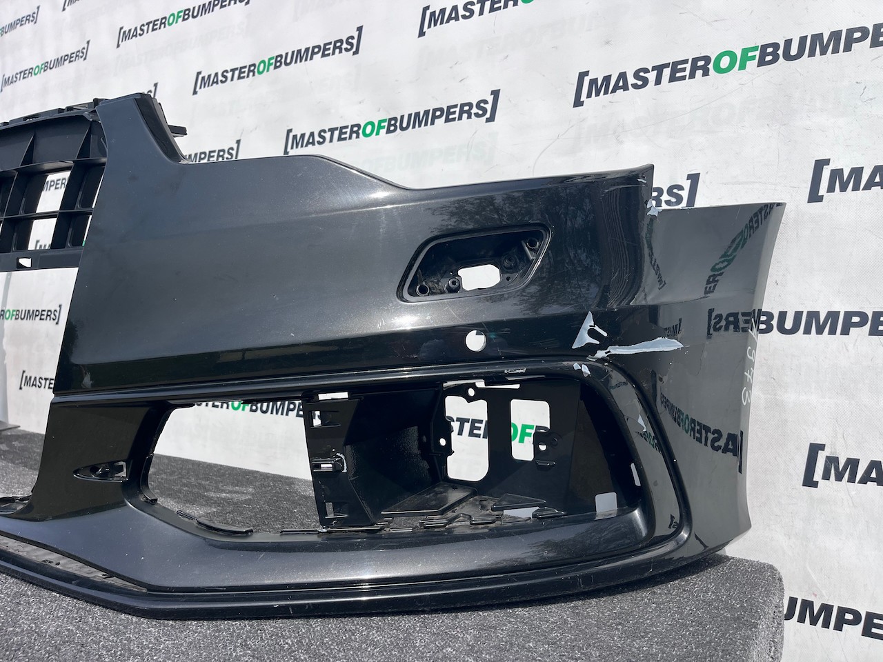 Audi A6 S Sline S6 Saloon Avant 2012-2014 Front Bumper 4 Pdc Jets Genuine [a973]