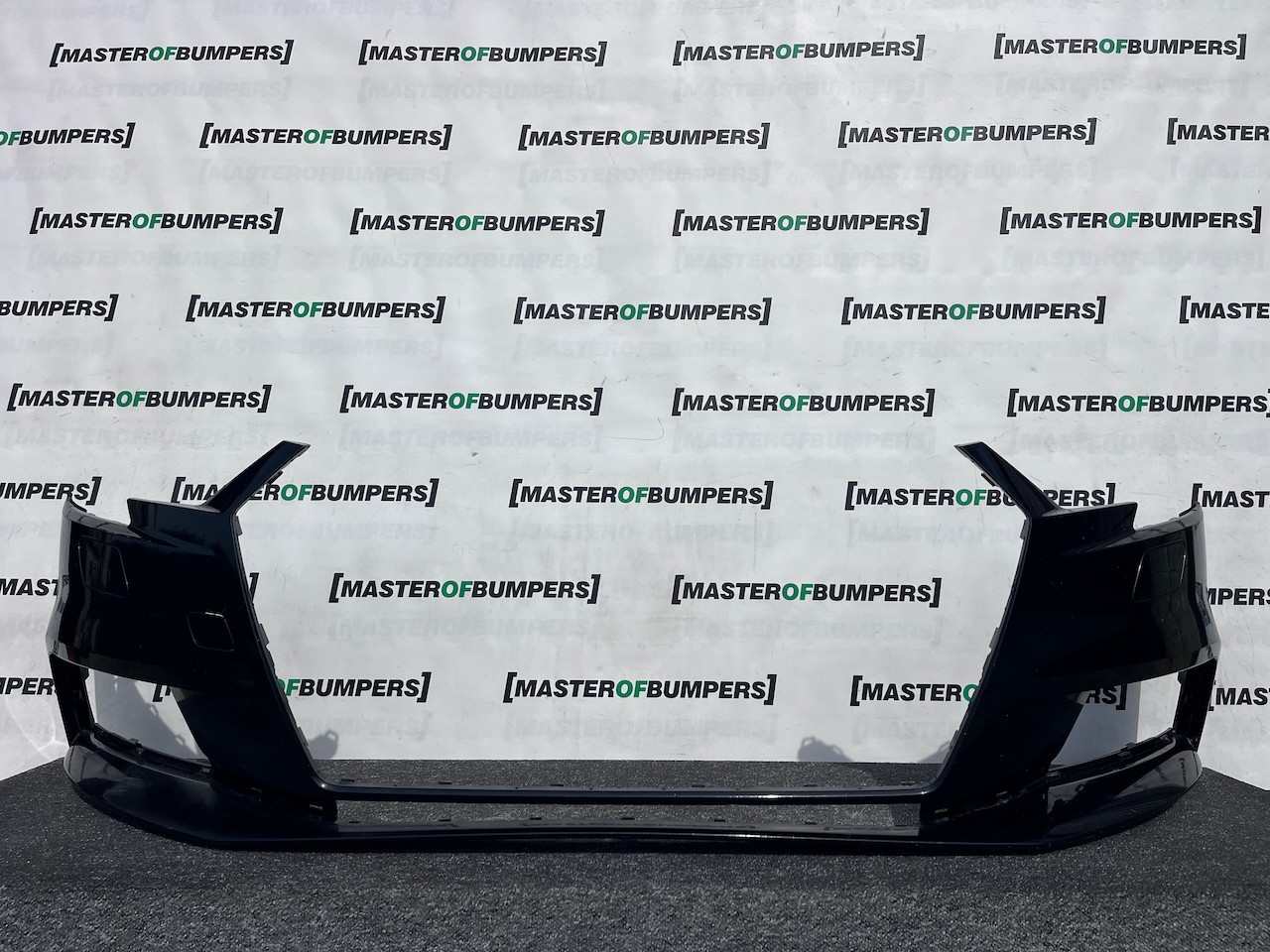 Audi A3 Se Hatchback 8v Lift 2016-2019 Front Bumper No Pdc Genuine [a978]