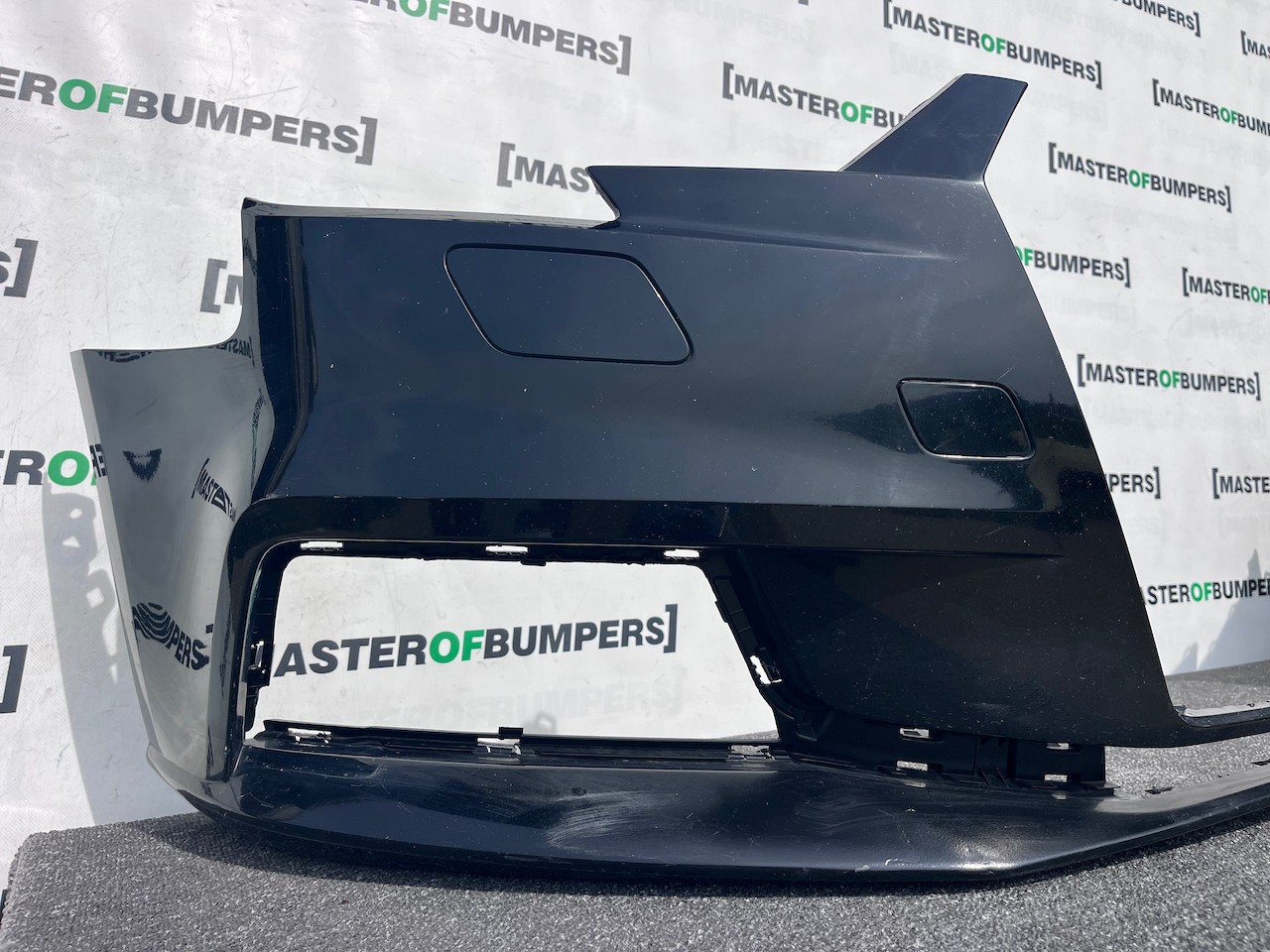 Audi A3 Se Hatchback 8v Lift 2016-2019 Front Bumper No Pdc Genuine [a978]