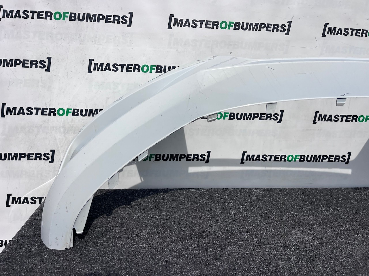 Audi A3 Se Hatchback 8v Lift 2016-2019 Front Bumper No Pdc Genuine [a979]