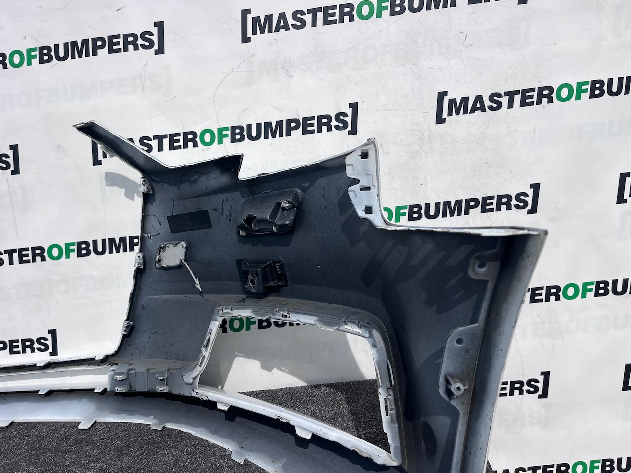 Audi A3 Se Hatchback 8v Lift 2016-2019 Front Bumper No Pdc Genuine [a979]