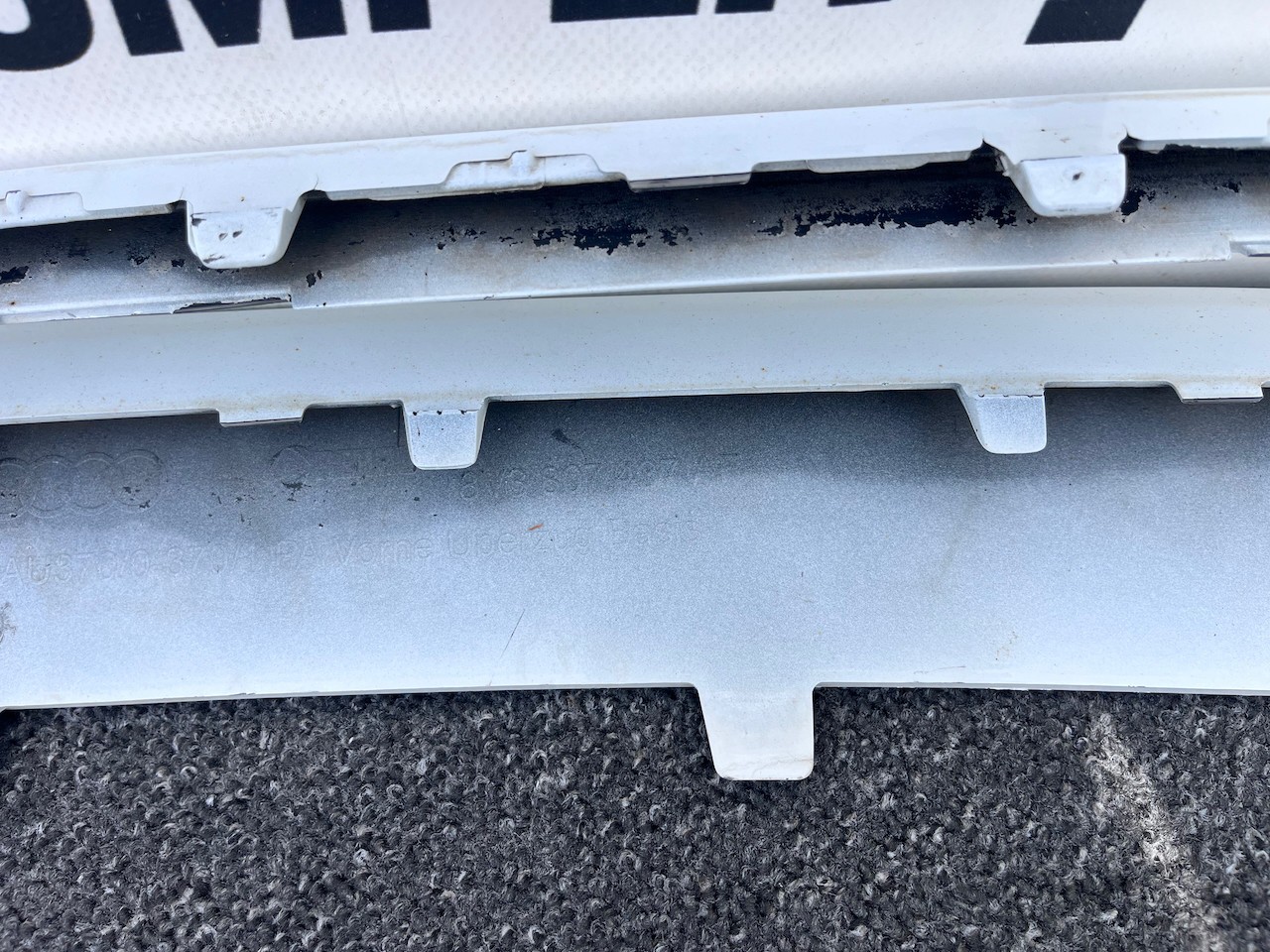 Audi A3 Se Hatchback 8v Lift 2016-2019 Front Bumper No Pdc Genuine [a979]