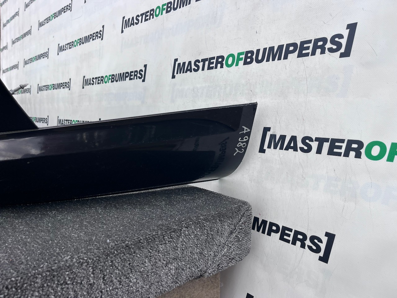 Audi S8 D3 4e Saloon 2003-2009 Rear Bumper W/ Diffuser 4 Pdc Genuine [a982]