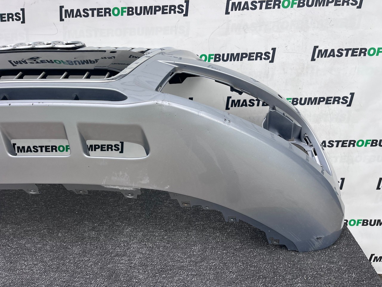 Audi Q5 Se Quattro Suv Mk1 Lift 2012-2016 Front Bumper 4 Pdc Genuine [a984]