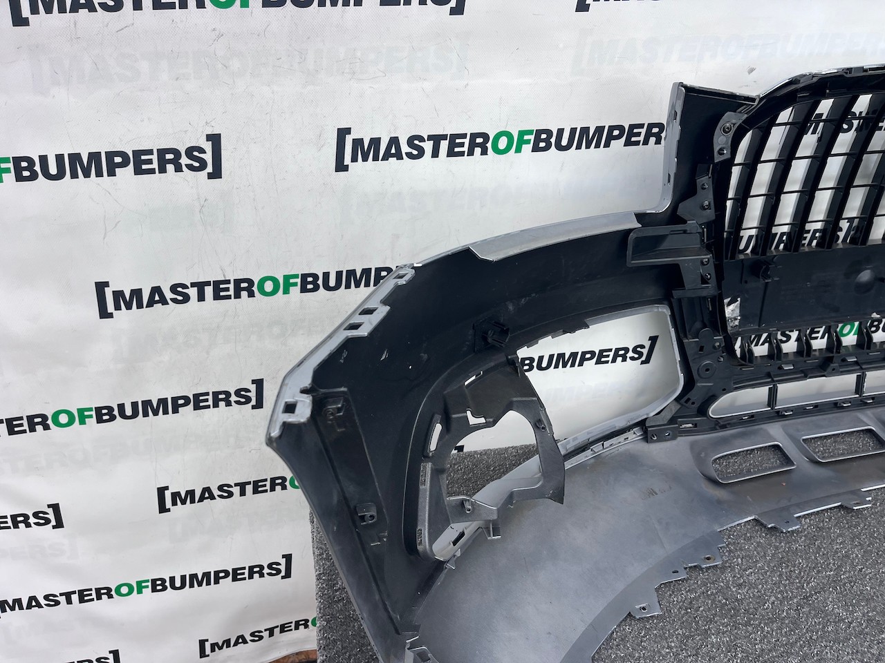 Audi Q5 Se Quattro Suv Mk1 Lift 2012-2016 Front Bumper 4 Pdc Genuine [a984]