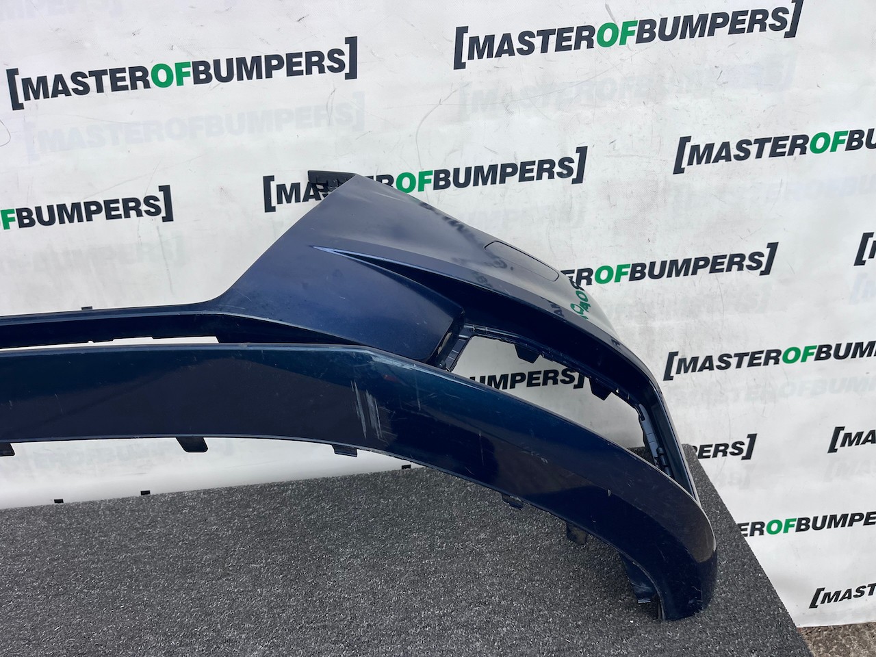 Audi A3 Se 8v Lift Hatchback 2016-2019 Front Bumper No Pdc Jets Genuine [a985]