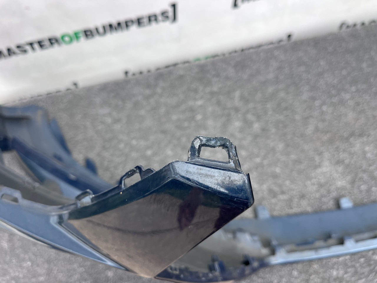 Audi A3 Se 8v Lift Hatchback 2016-2019 Front Bumper No Pdc Jets Genuine [a985]