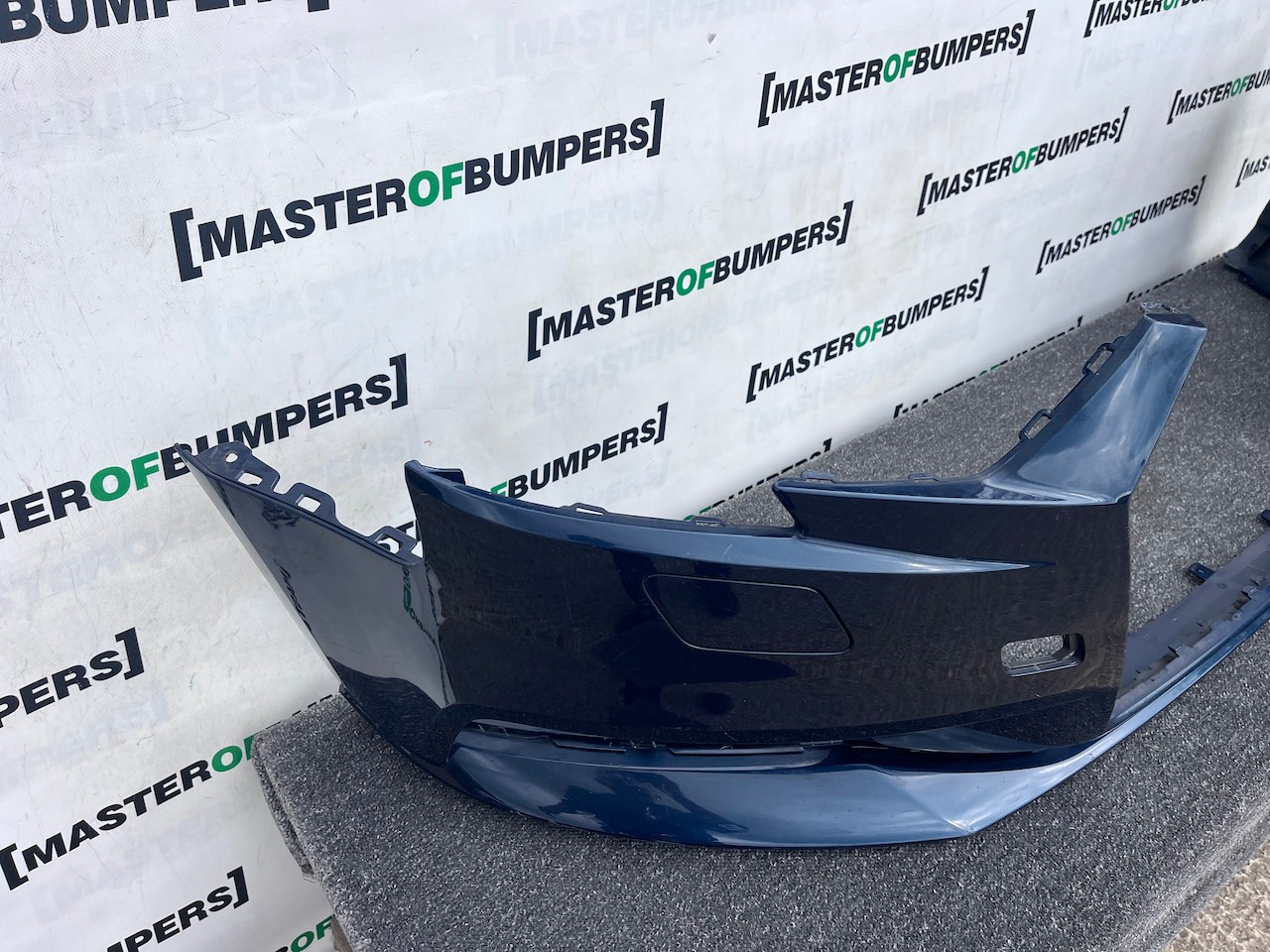 Audi A3 Se 8v Lift Hatchback 2016-2019 Front Bumper No Pdc Jets Genuine [a985]