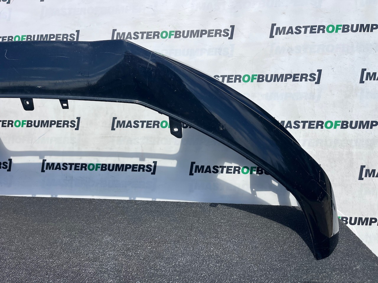 Audi A4 Se Saloon Estate B9 2016-2019 Front Bumper No Pdc Jets Genuine [a20]