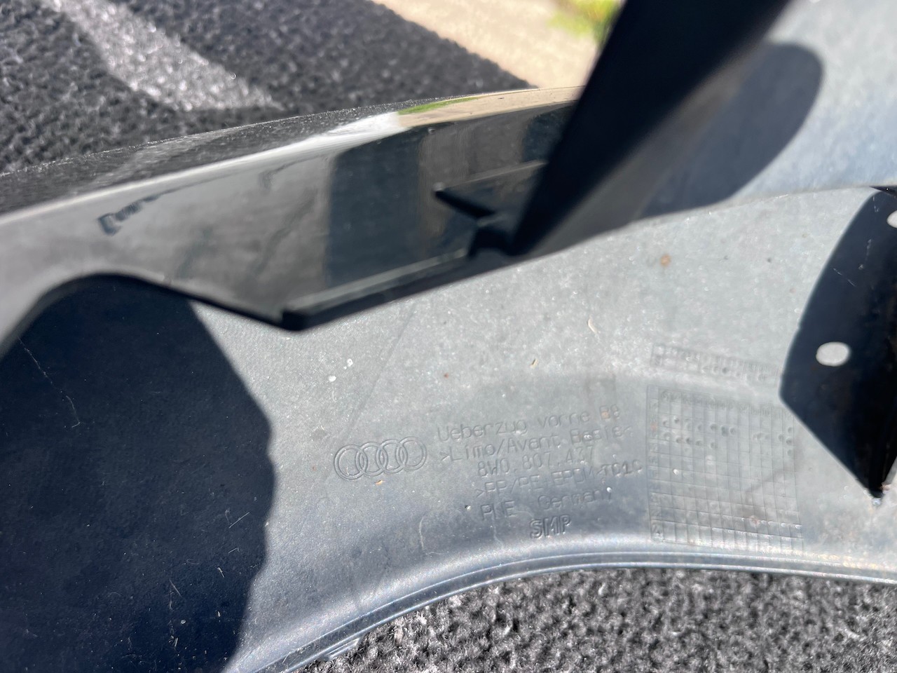 Audi A4 Se Saloon Estate B9 2016-2019 Front Bumper No Pdc Jets Genuine [a20]