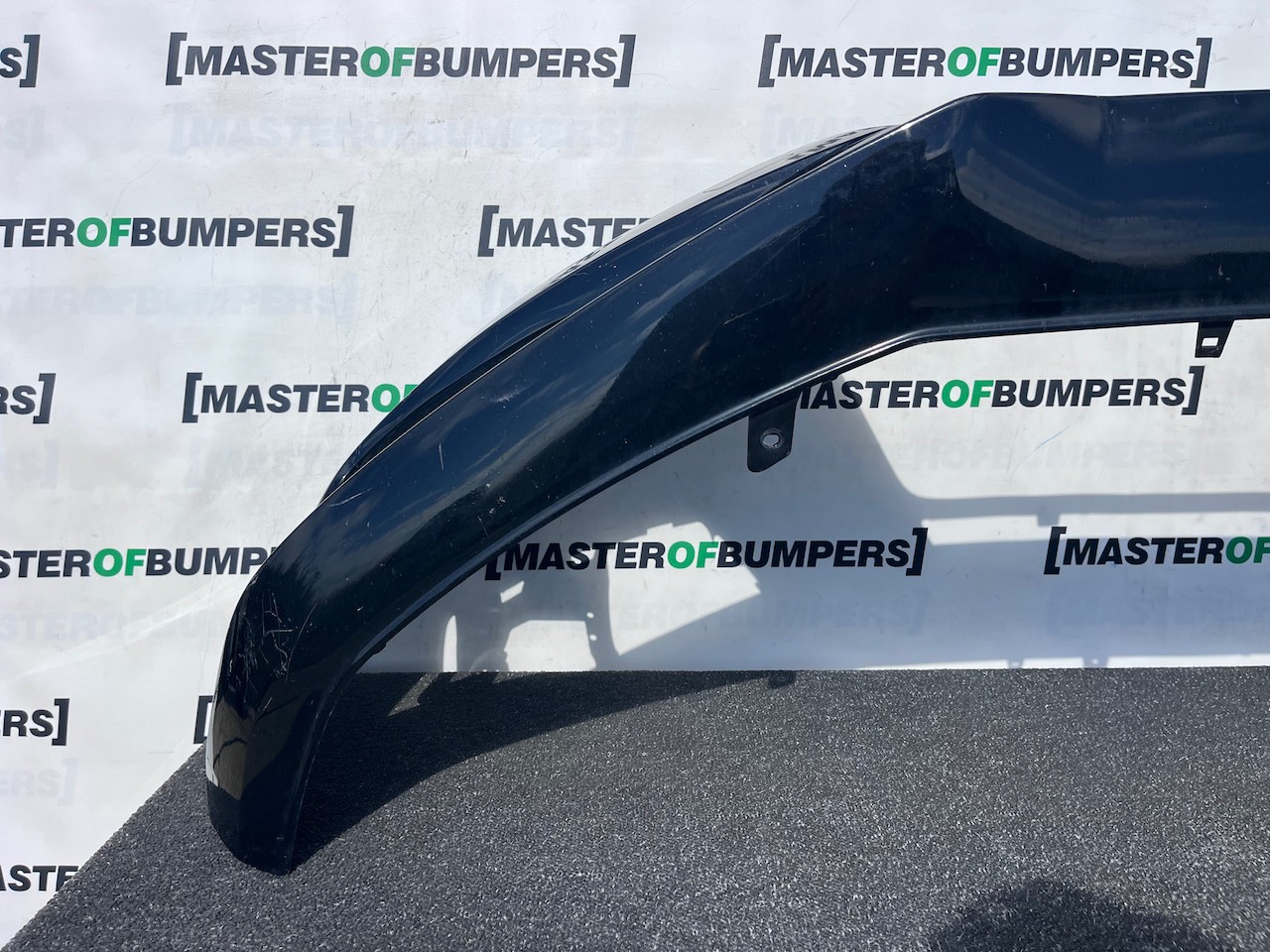 Audi A4 Se Saloon Estate B9 2016-2019 Front Bumper No Pdc Jets Genuine [a20]