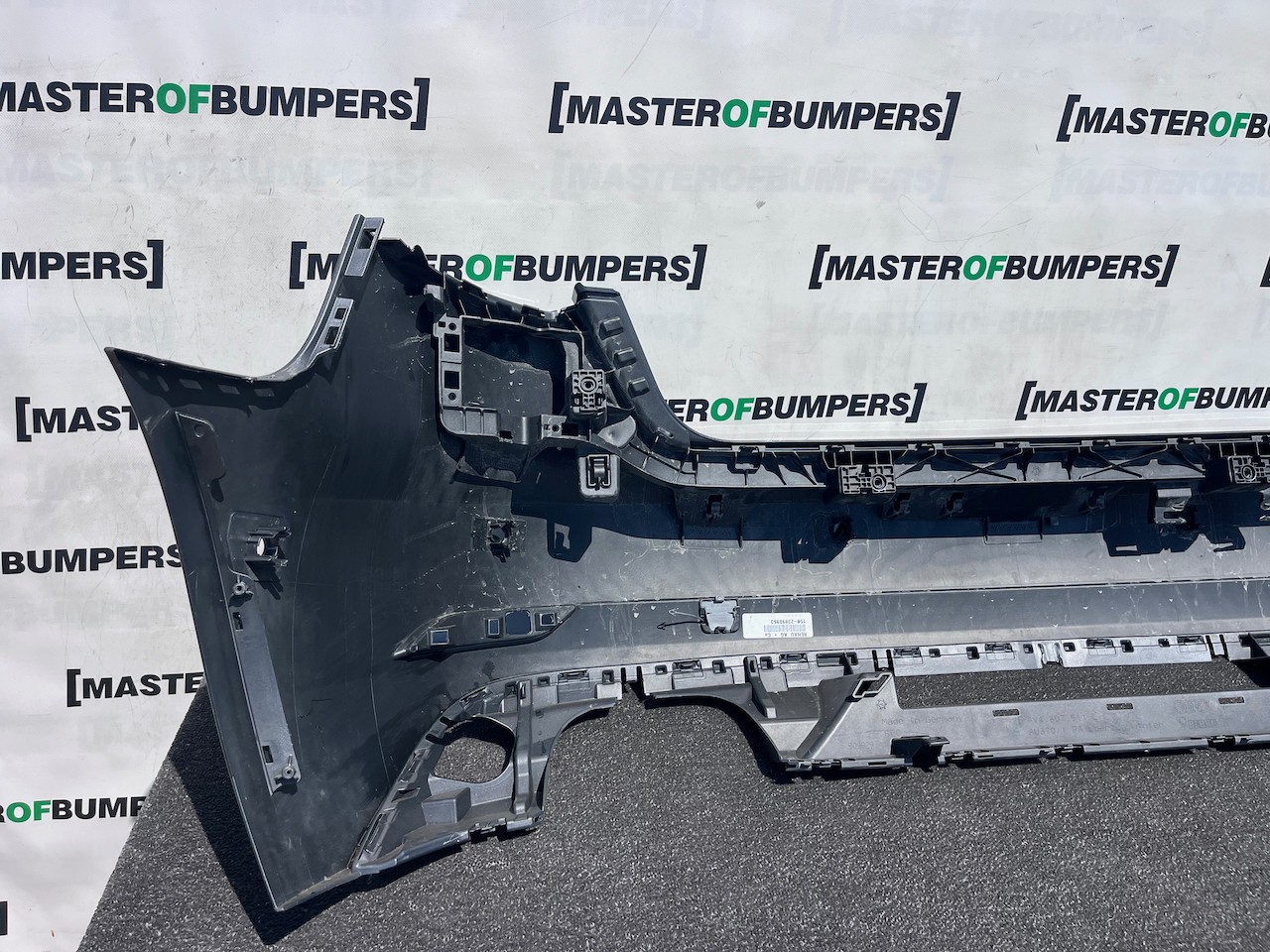 Audi A3 Se Hatchback 8v Lift 5 Doors 2016-2019 Rear Bumper 6 Pdc Genuine [a909]