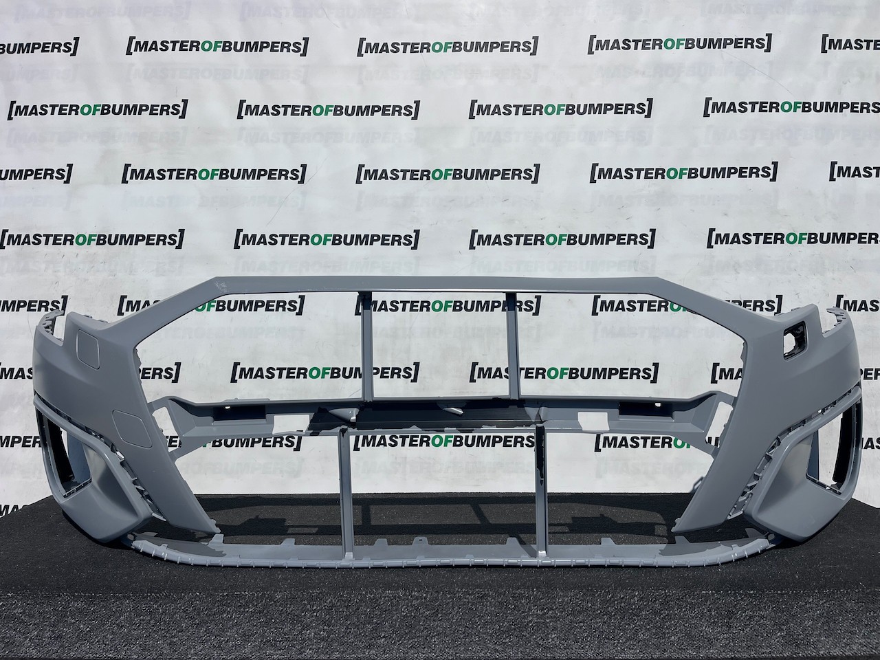 Audi A3 Se Technik 8y Hatchback 2020-2024 Front Bumper 4 Pdc +jets Genuine [a46]