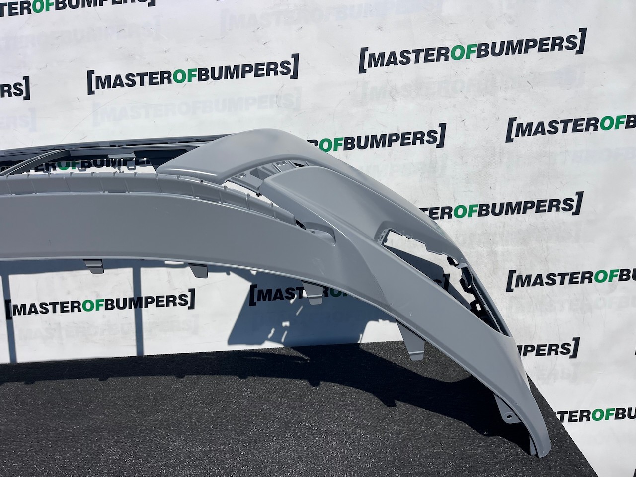 Audi A3 Se Technik 8y Hatchback 2020-2024 Front Bumper 4 Pdc +jets Genuine [a46]