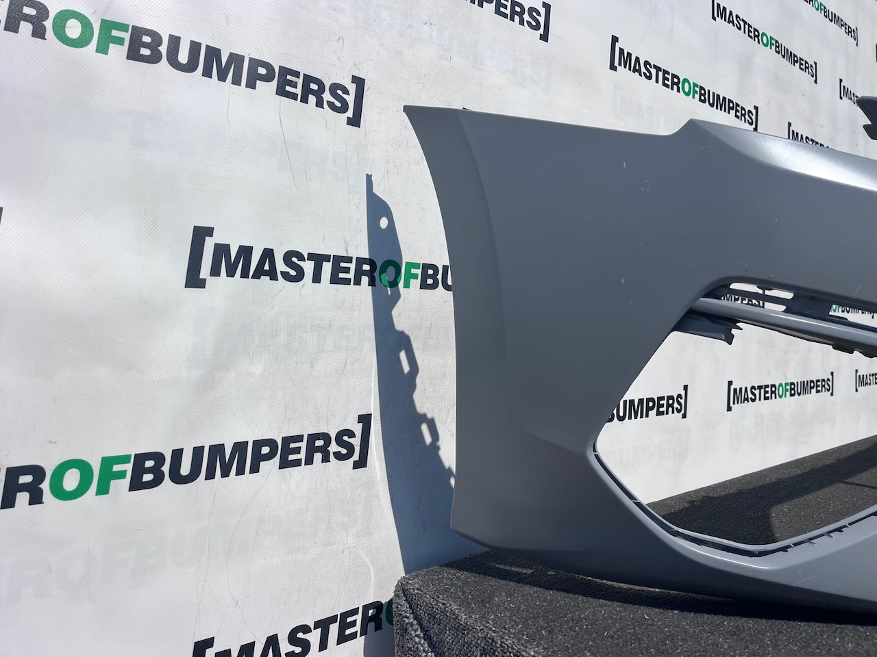Audi A3 Se Technik 8y Hatchback 2020-2024 Front Bumper 4 Pdc +jets Genuine [a46]