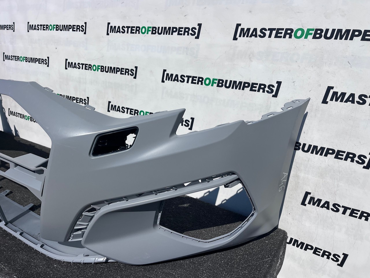 Audi A3 Se Technik 8y Hatchback 2020-2024 Front Bumper 4 Pdc +jets Genuine [a46]