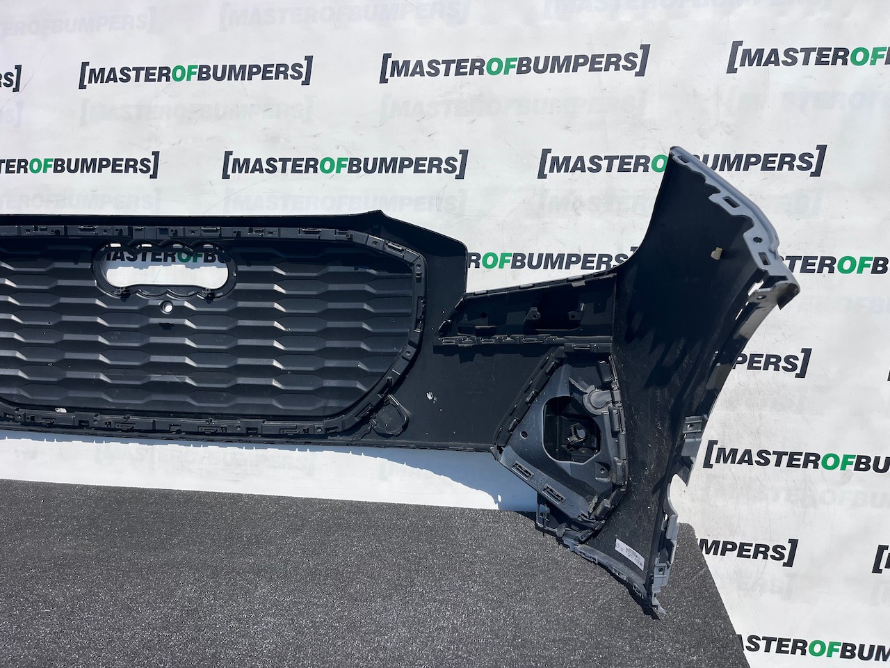 Audi Q4 E-tron Se Estate Sportback 2021-2024 Front Bumper Genuine [a43]
