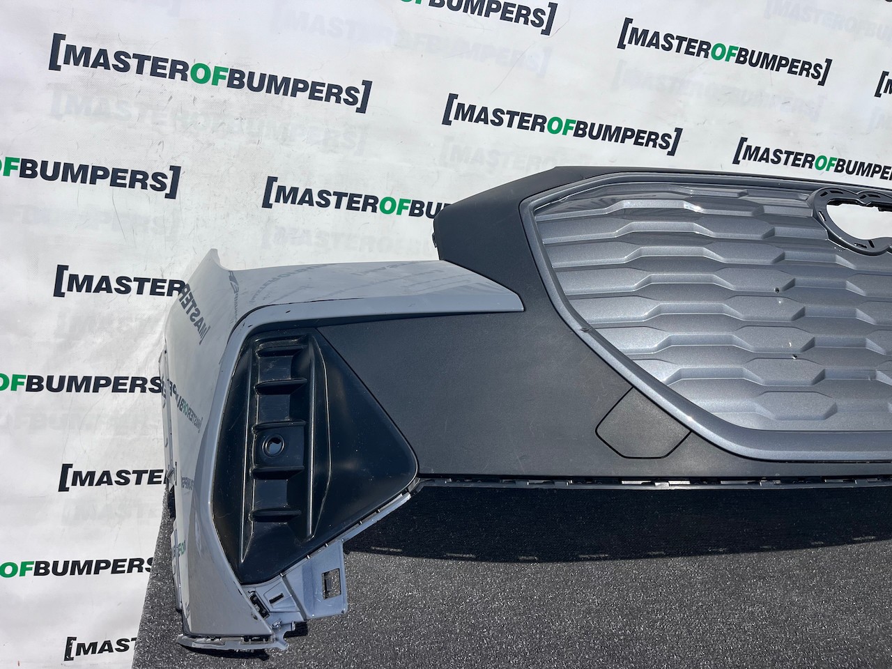 Audi Q4 E-tron Se Estate Sportback 2021-2024 Front Bumper Genuine [a43]