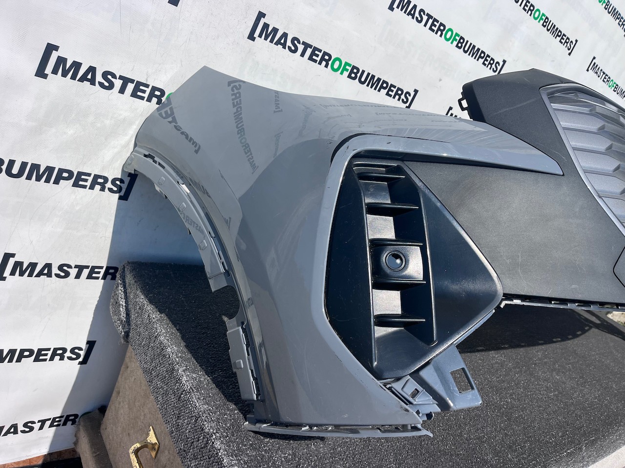 Audi Q4 E-tron Se Estate Sportback 2021-2024 Front Bumper Genuine [a43]