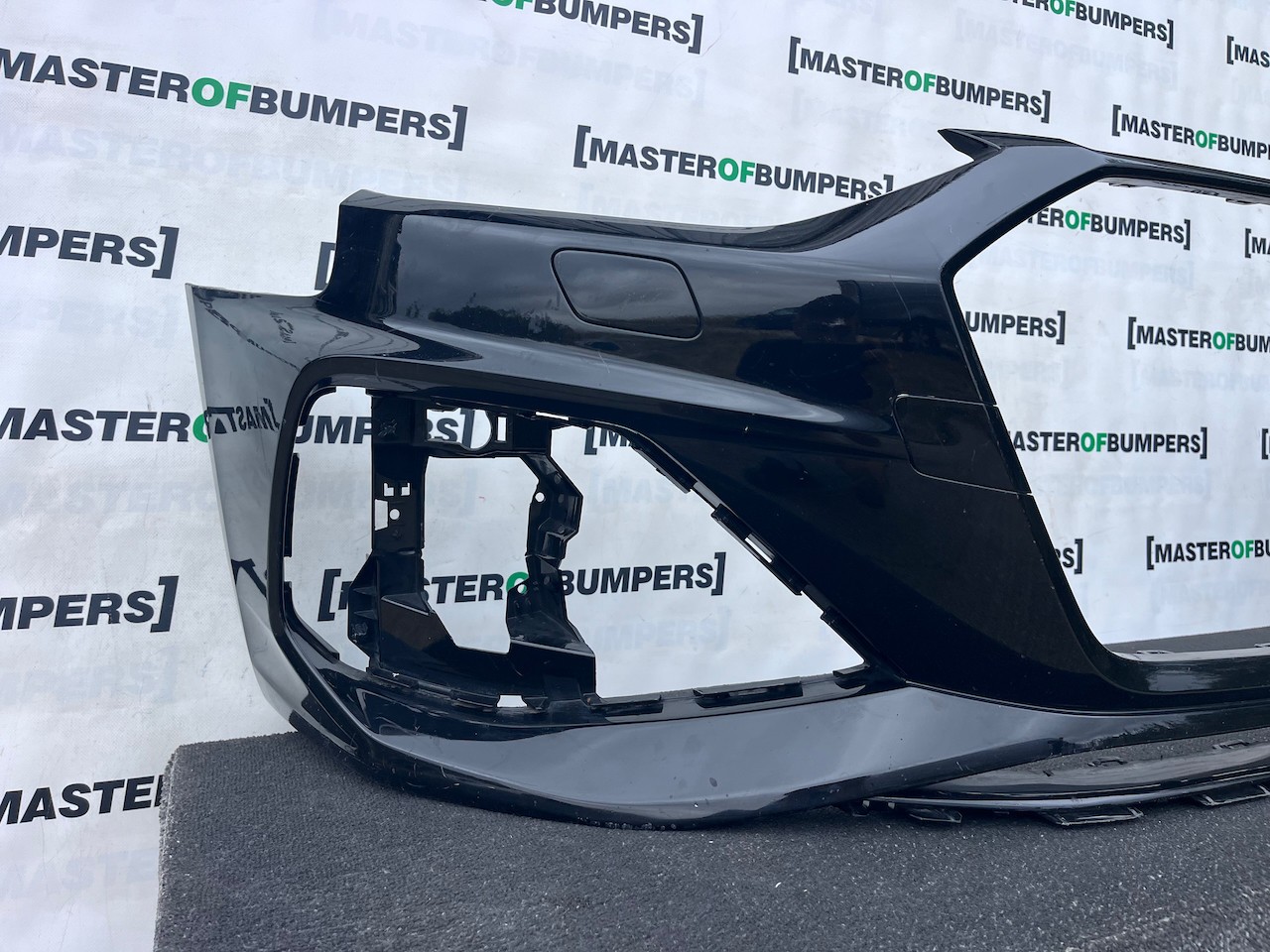 Audi Rs4 Avant B9 Lift 2020-2025 Front Bumper 4 Pdc +jets Genuine [a61]