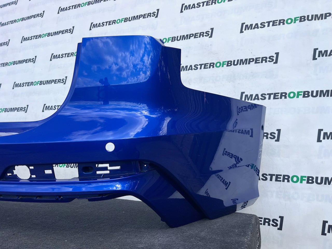 Audi A6 S-line S6 C8 Estate Only 2019-2024 Rear Bumper 6 Pdc Genuine [a70]
