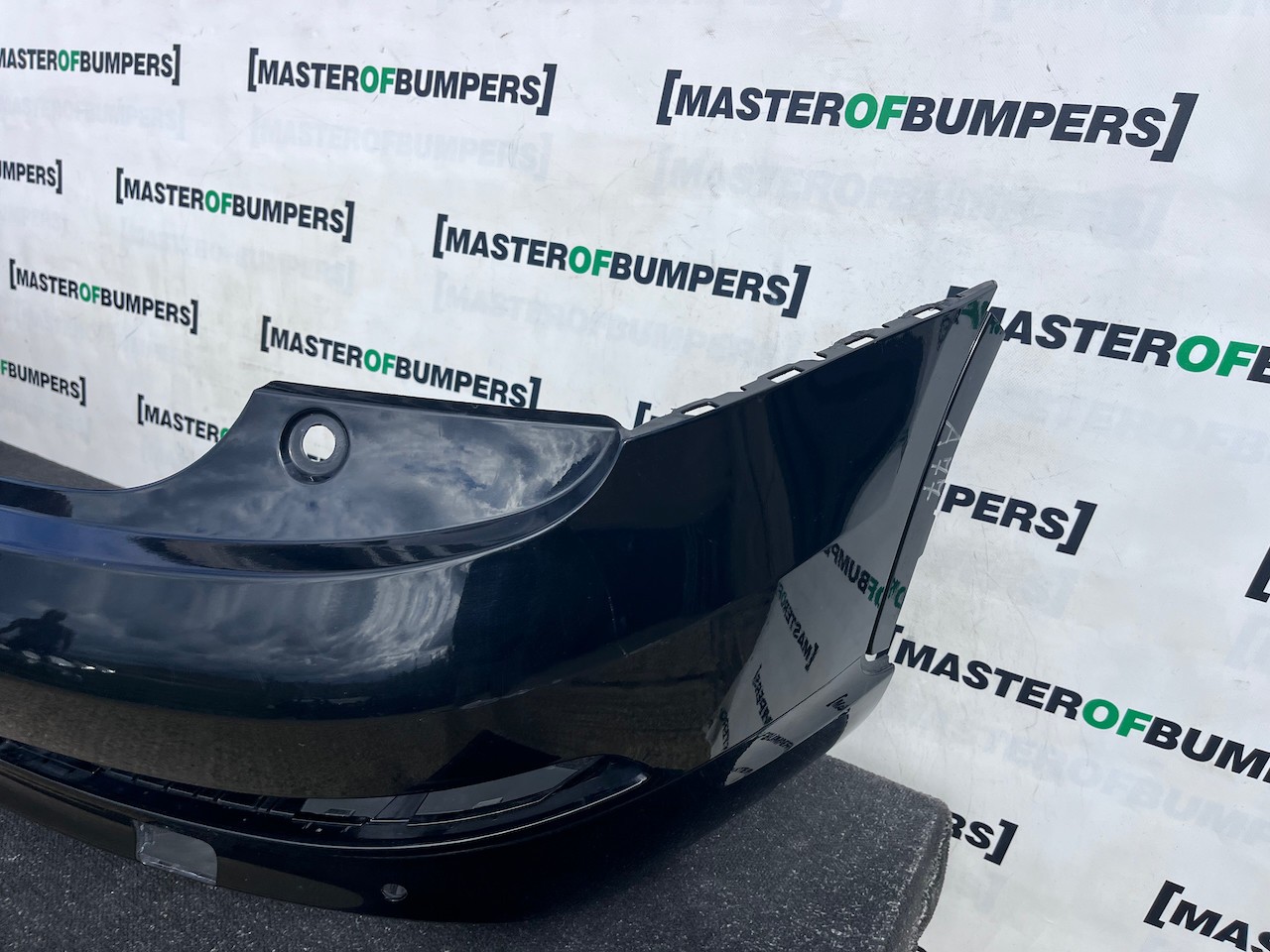 Audi Q3 Se Basic Suv 2011-2014 Rear Bumper 4 Pdc Genuine [a77]