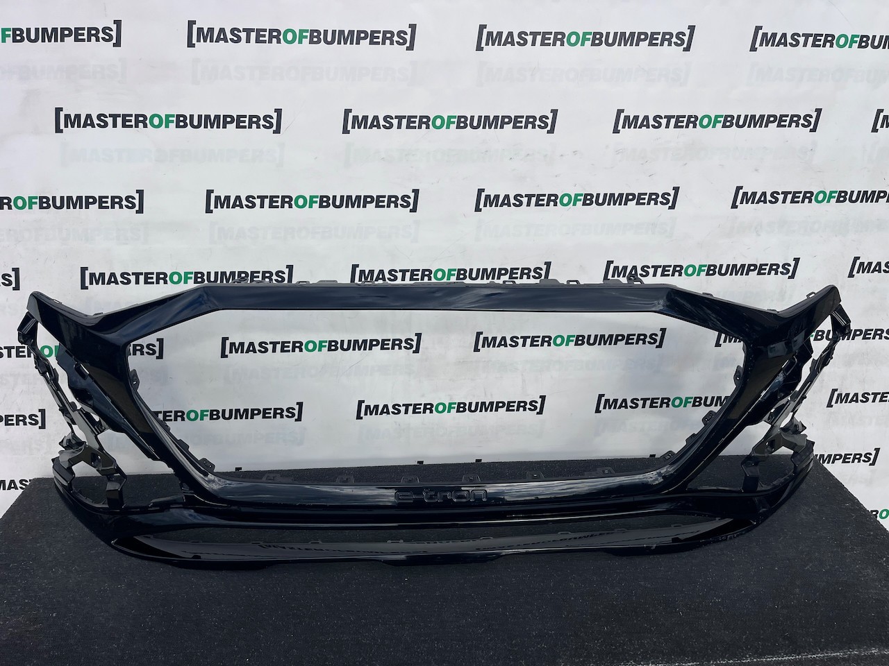 Audi Q8 E-tron Launch Edition Suv 2023-2026 Front Bumper Blende Genuine [a8]