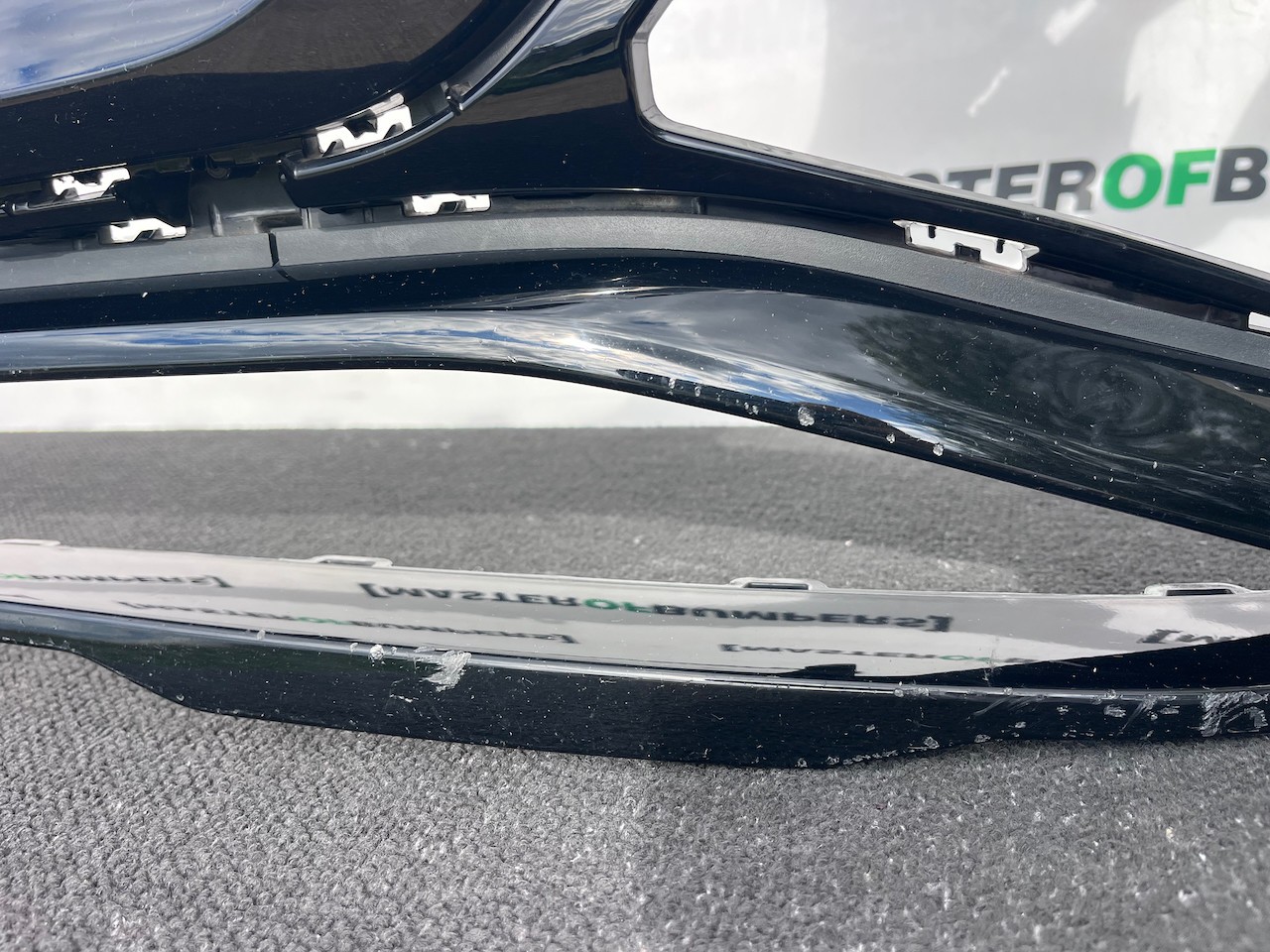 Audi Q8 E-tron Launch Edition Suv 2023-2026 Front Bumper Blende Genuine [a8]