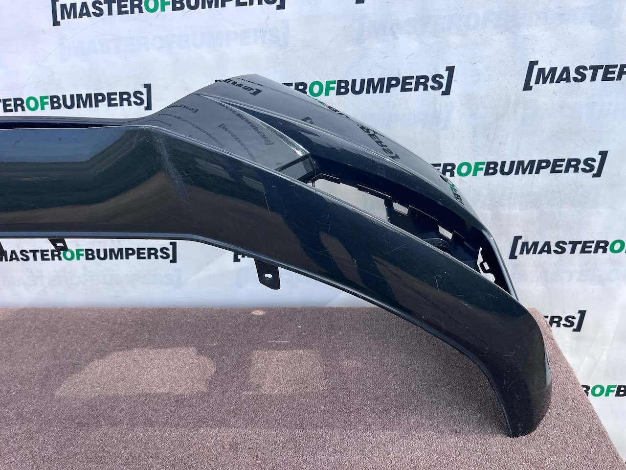 Audi A4 Se Sport Saloon Avant 2016-2018 Front Bumper 4 Pdc No Jets Genuine [a94]