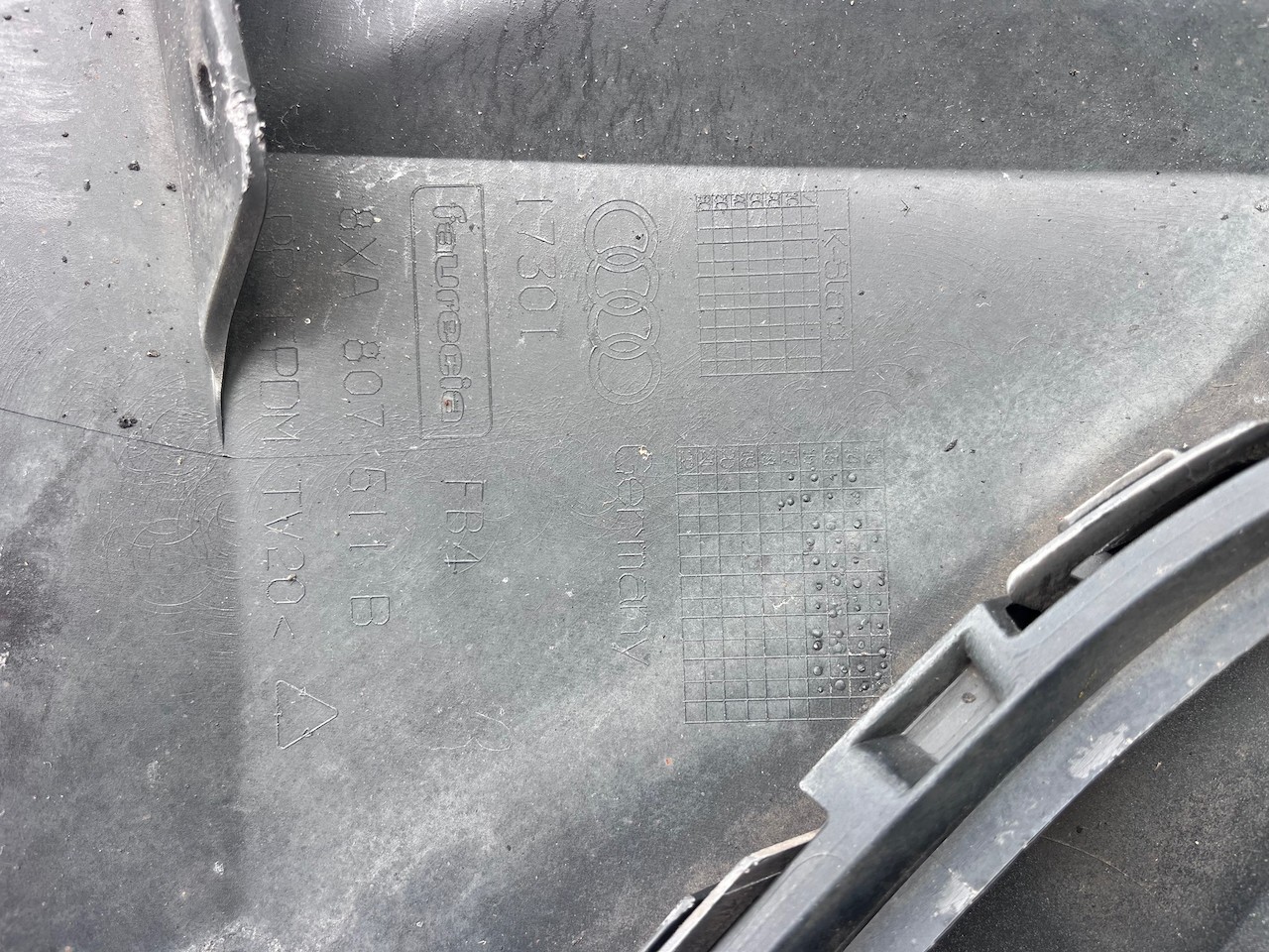 Audi A1 S-line 3 And 5 Doors Lift 8xa 2015-2018 Rear Bumper 4 Pdc Genuine [a125]