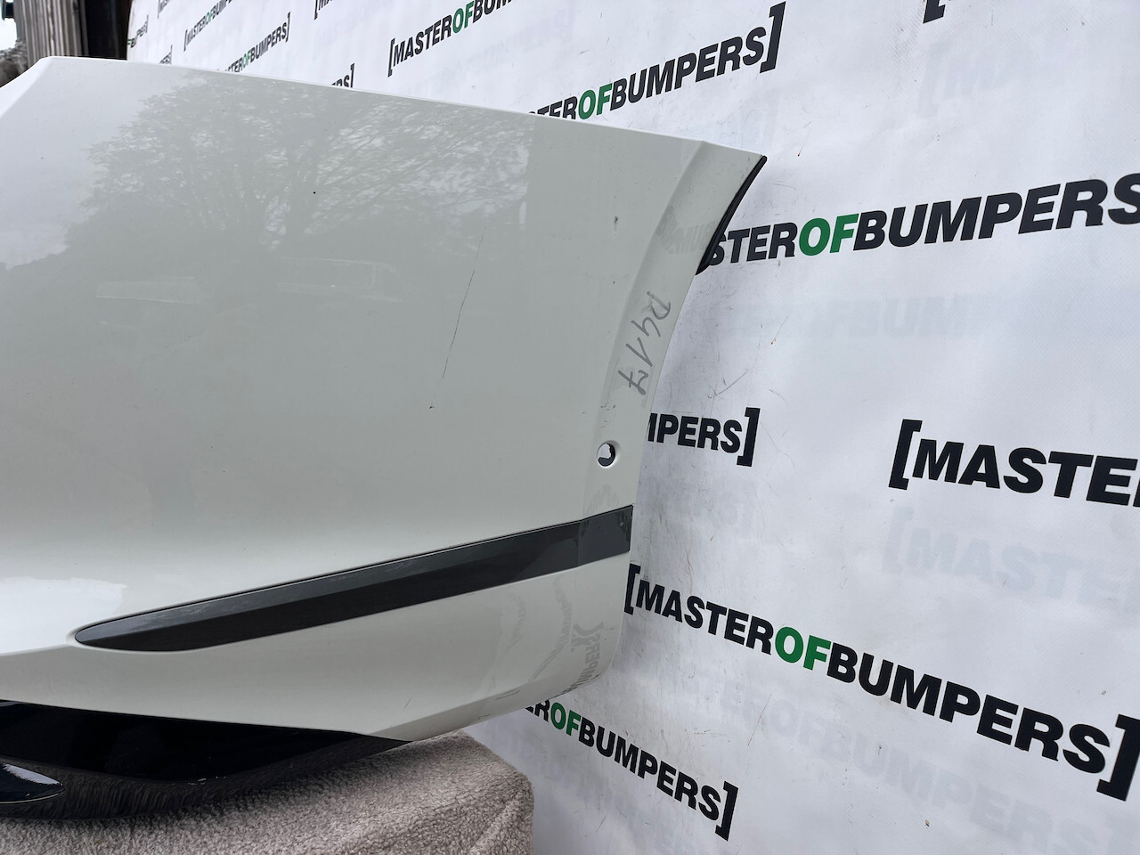 Bentley Continental Gt Gtc 2024-on Rear Bumper 6 Pdc White Genuine [p417]