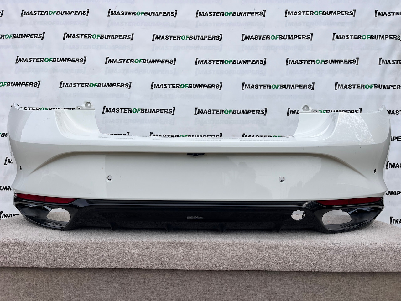 Bentley Continental Gt Gtc 2024-on Rear Bumper 6 Pdc White Genuine [p417]