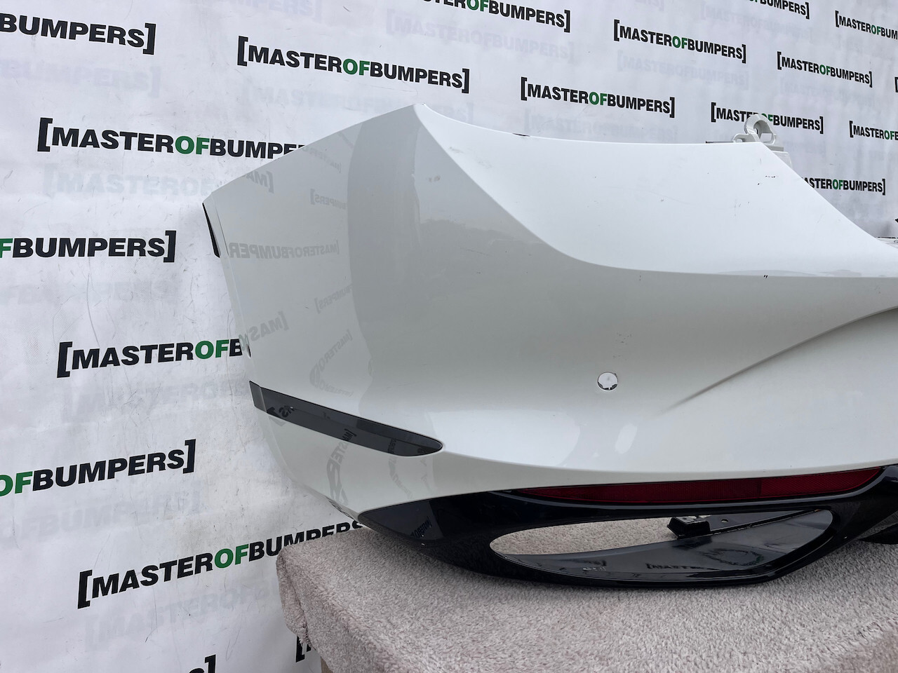 Bentley Continental Gt Gtc 2024-on Rear Bumper 6 Pdc White Genuine [p417]