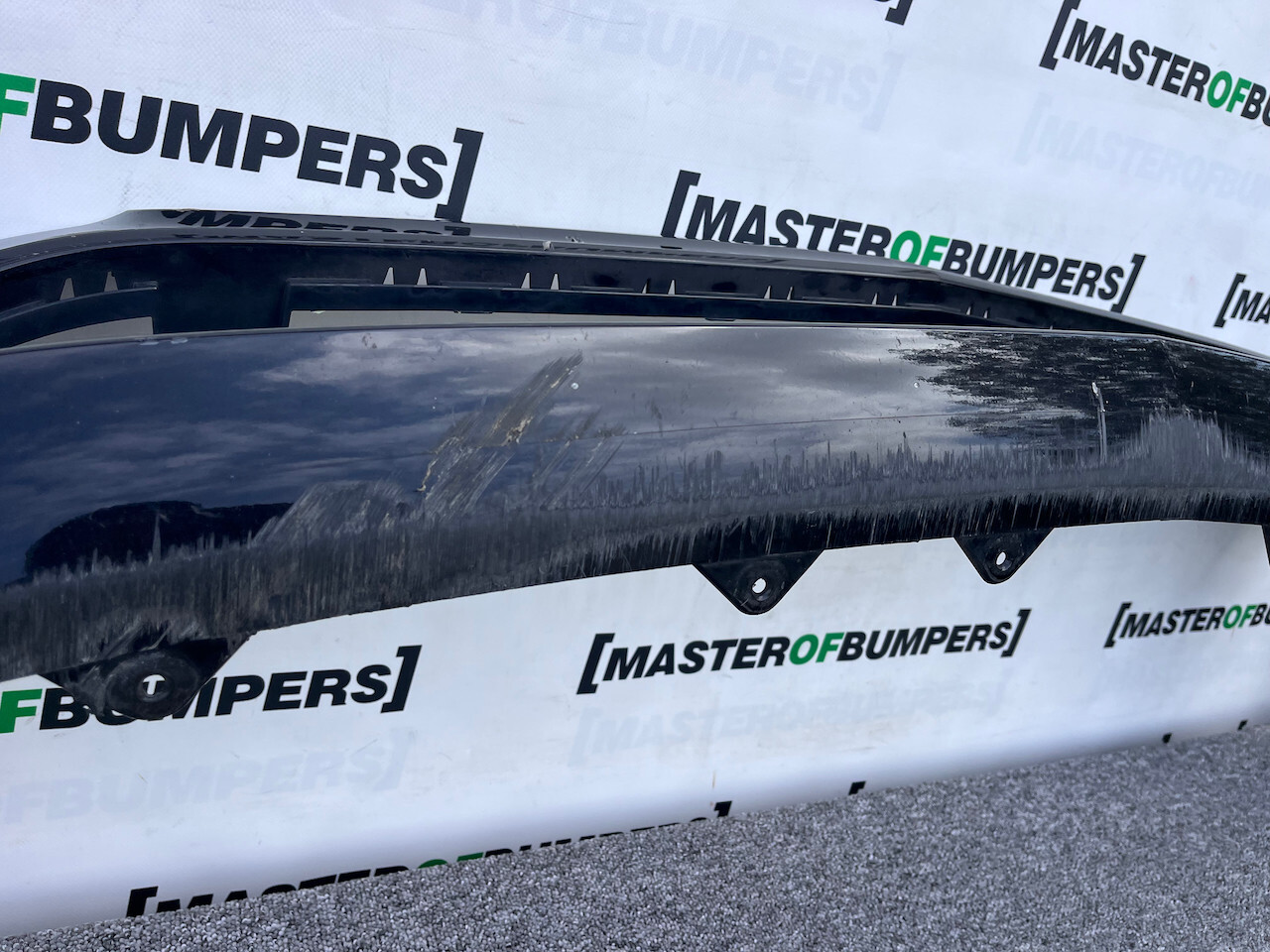 Bentley Continental Gt Gtc Iii Exclusive 2018-2023 Front Bumper Genuine [p456]