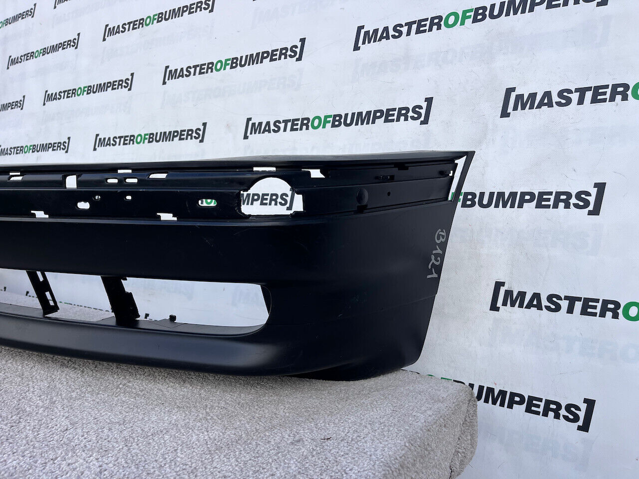 BMW 7 Series E38 728 730 740 750 Limo 1994-2001 Front Bumper Bare Genuine [B121]