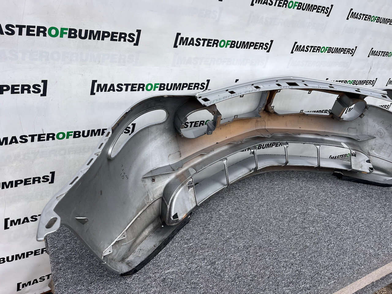 BMW Z8 Cabrio James Bond Car 1998-2002 Front Bumper Genuine [B214]