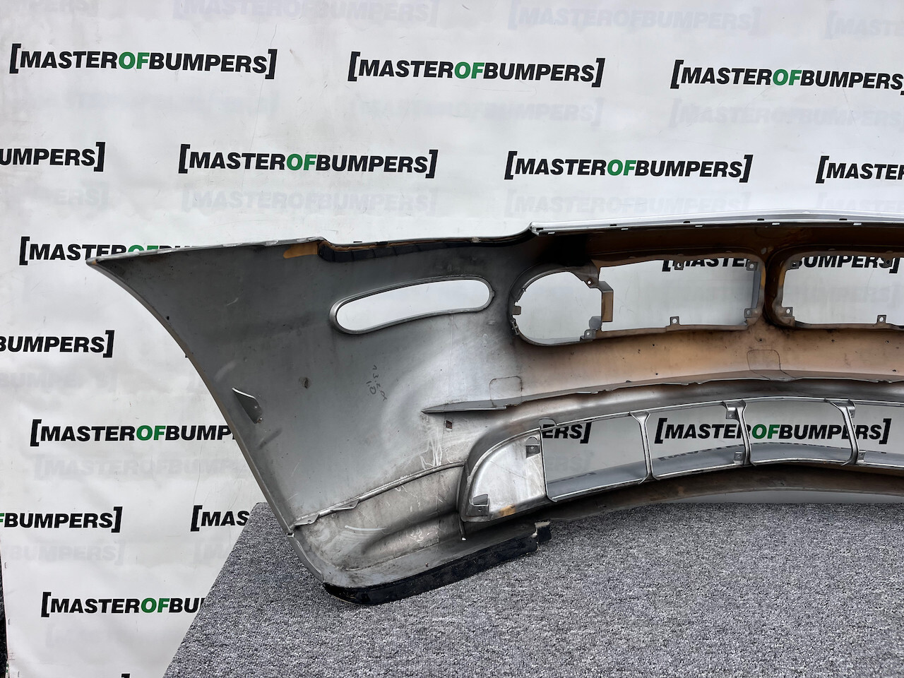 BMW Z8 Cabrio James Bond Car 1998-2002 Front Bumper Genuine [B214]