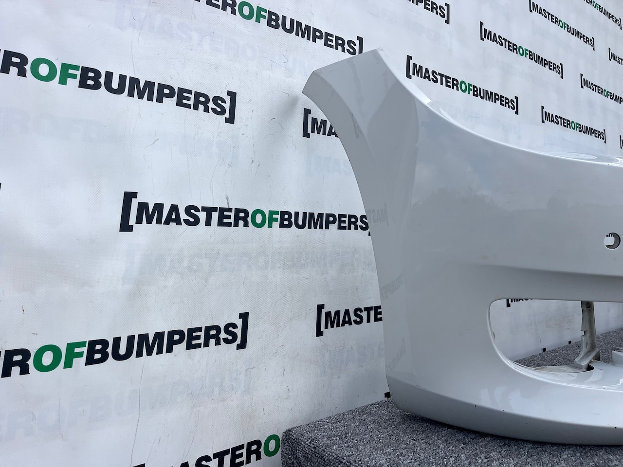 BMW 3 Series Se Coupe Cabrio E92 E93 Lci 2009-2013 Front Bumper Genuine [B836]