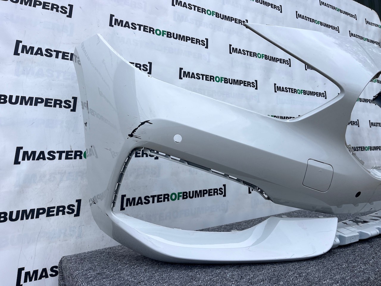 BMW 1 Series Se Basic 116 118 F40 2020-2024 Front Bumper 4 Pdc Genuine [B249]