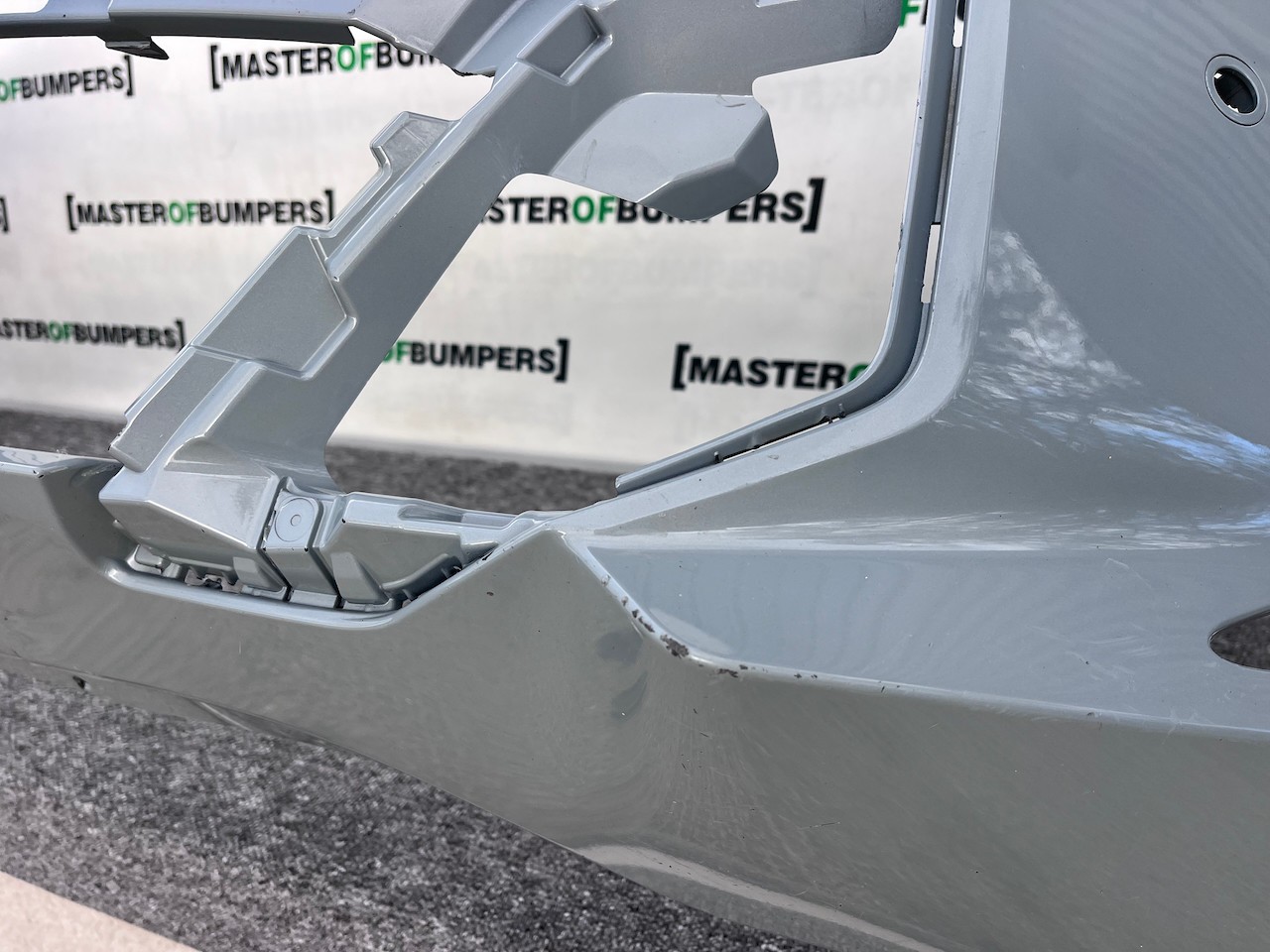 BMW X5 M Sport Suv G05 Lci 2024-on Front Bumper 6 Pdc Genuine [B254]