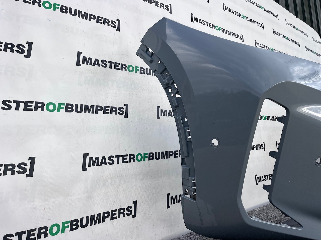 BMW X5 M Sport Suv G05 Lci 2024-on Front Bumper 6 Pdc Genuine [B254]