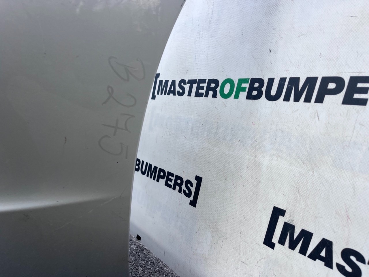 BMW Z4 Highline Edition E89 2009-2015 Front Bumper 4 Pdc + Jets Genuine [B275]